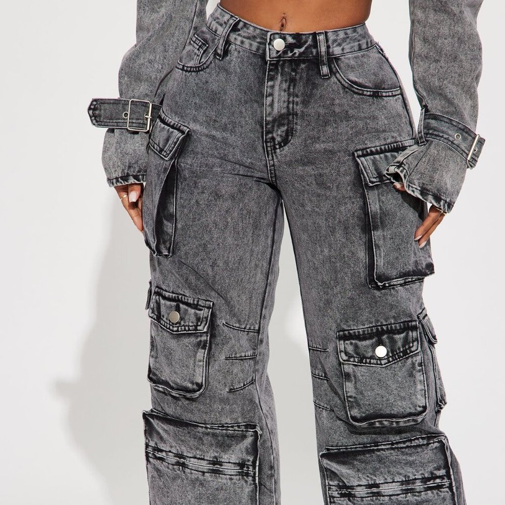 Billie Low Slung Cargo Jeans - Acid Wash Black